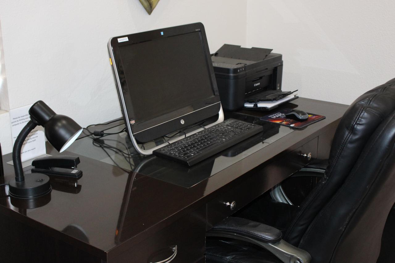 O'Cairns Inn And Suites Lompoc Zewnętrze zdjęcie