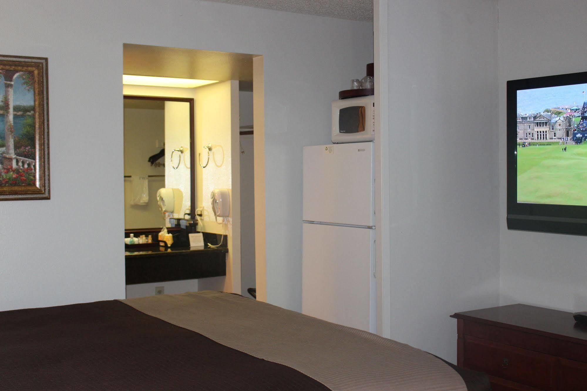 O'Cairns Inn And Suites Lompoc Zewnętrze zdjęcie